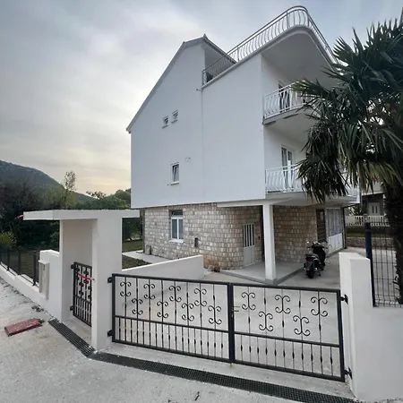 Guest house Nika