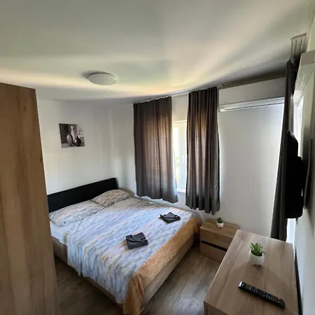 Guest house Nika Neum